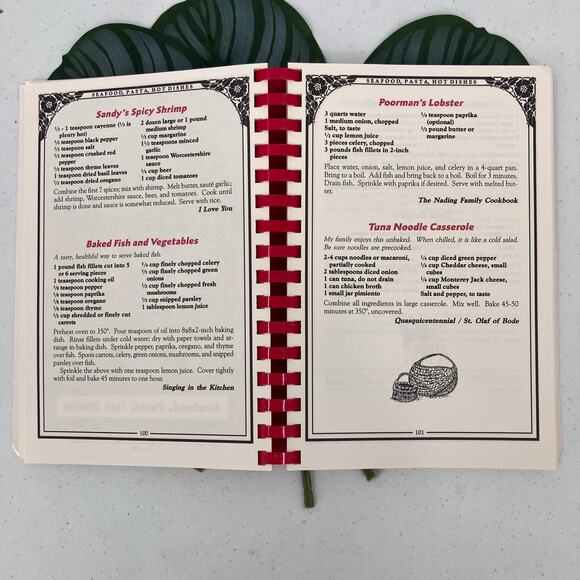 Vintage Best of the Best from Iowa Paperback Spiral Bound 1997 State Cookbook - Picture 11 of 12